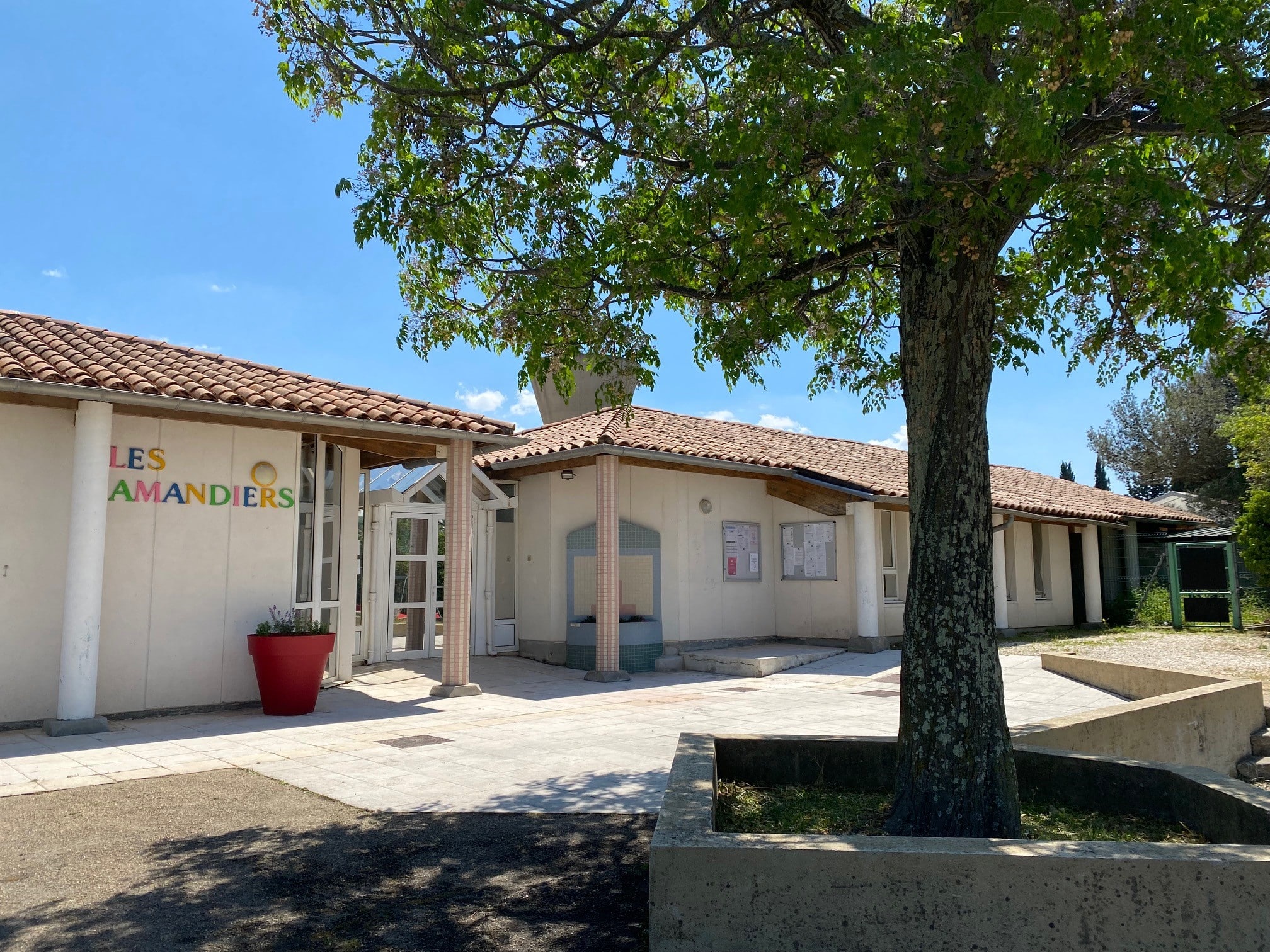 École primaire les Amandiers